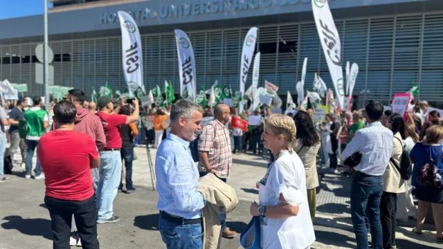 El PSOE carga contra el desmantelamiento del Hospital Costa del Sol y exige a Moreno Bonilla que deje de castigar a la sanidad pública