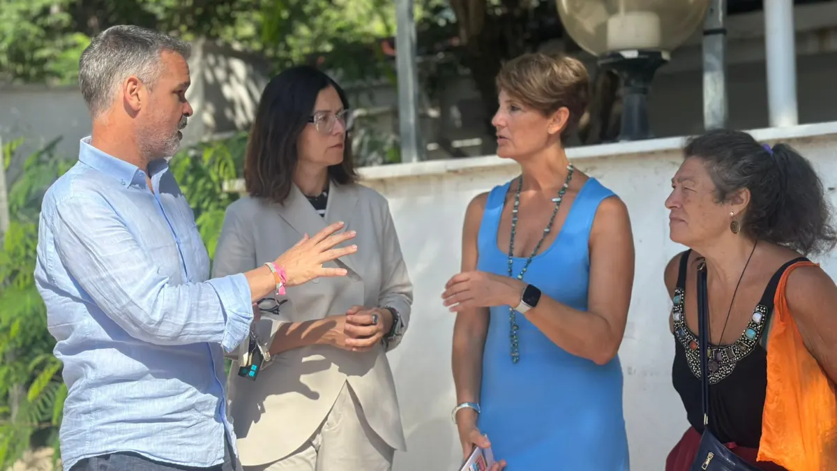 José Bernal, Isabel Pérez y Emma molina