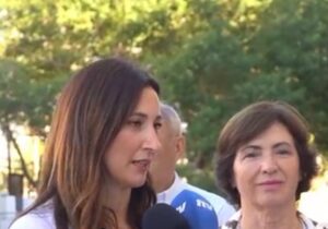 Carmen Segura alerta de que los enfermeros en el centro de salud de Los Boliches han pasado de 17 a solo 11, mientras se trasladan profesionales al nuevo centro de Los Pacos 2 Carmen Segura alerta de que los enfermeros en el centro de salud de Los Boliches han pasado de 17 a solo 11, mientras se trasladan profesionales al nuevo centro de Los Pacos