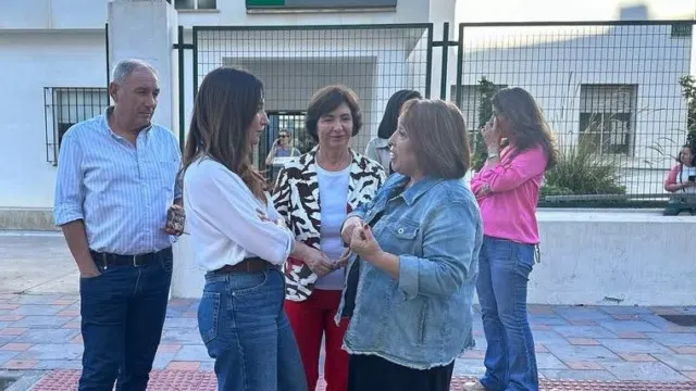 Carmen Segura alerta de que los enfermeros en el centro de salud de Los Boliches han pasado de 17 a solo 11, mientras se trasladan profesionales al…
