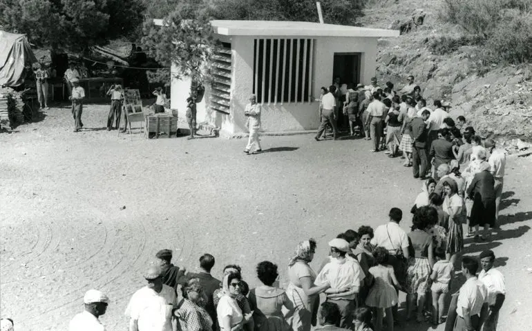 ¿Cuántos años tiene la Cueva de Nerja? ¿Cómo fue su descubrimiento?