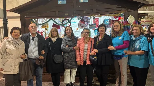 La portavoz socialista en Fuengirola, Carmen Segura, destaca el compromiso social de Apaffer para sostener las terapias de pacientes con fibromialgia