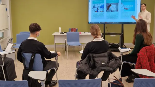El Hospital Costa del Sol participa en ScienceIES, una iniciativa educativa de investigación clínica