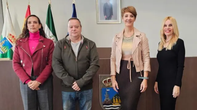 Emma Molina anuncia acciones legales ante la censura del alcalde de Estepona y el bloqueo de mociones clave