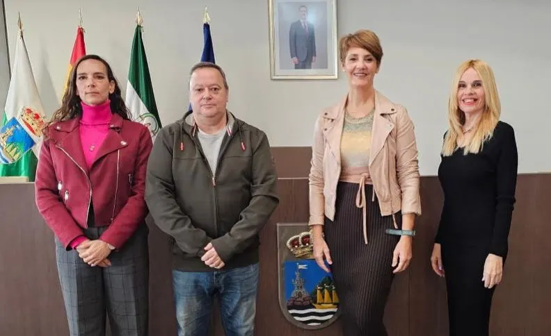 Emma Molina anuncia acciones legales ante la censura del alcalde de Estepona y el bloqueo de mociones clave
