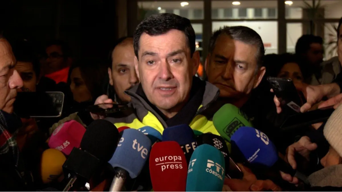 Juanma Moreno advierte desde el accidente de Adamuz: «Es probable que la cifra de fallecidos aumente»
