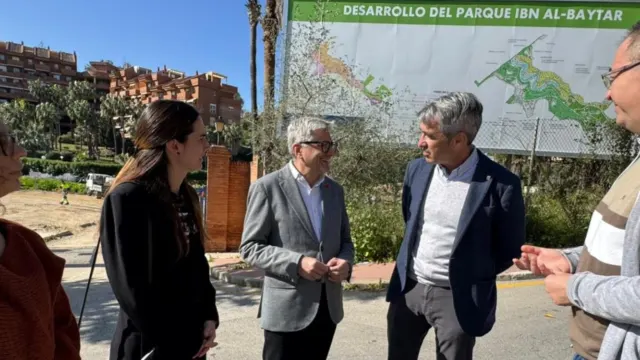 Exigen a Juanma Moreno que cumpla con Benalmádena y no se comporte como un “gorrón institucional”