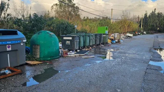 Estepona «abandonada» mientras García Urbano gasta 12,8 millones en un servicio de basura que no funciona