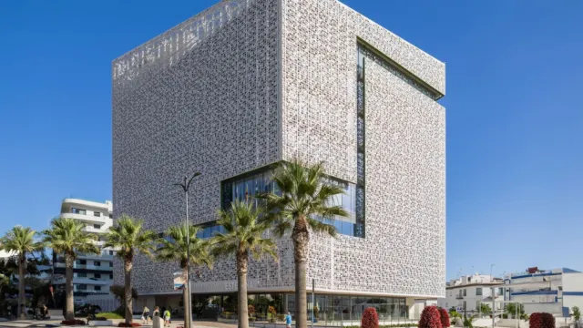 El Ayuntamiento de Estepona se salta la regla de gasto en 24,6 millones, lo que obligará a un Plan Económico-Financiero bajo control del Ministerio…