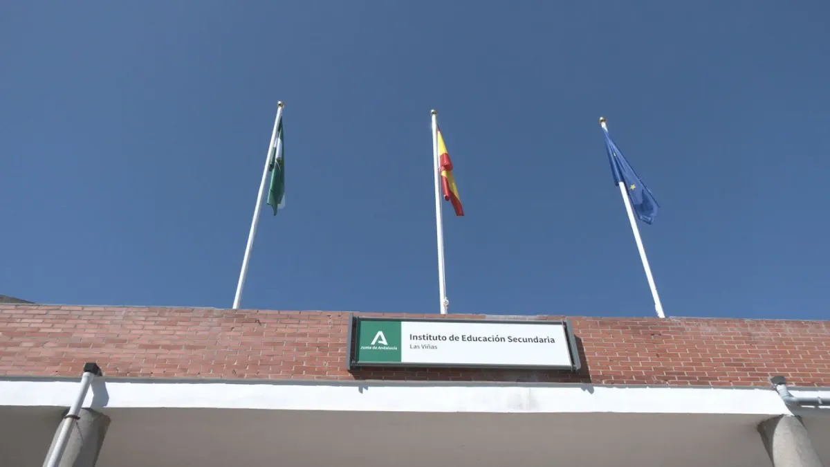 Manilva: Familias denuncian la masificación del IES Las Viñas y exigen a la Junta un nuevo instituto