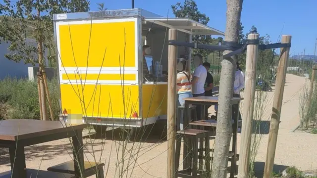 Denuncian “oscurantismo” en las autorizaciones de puestos de alimentación del Gran Parque de Mijas