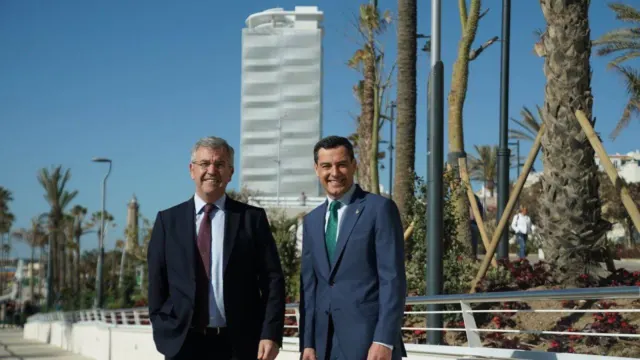 La Justicia rechaza archivar la causa por la adjudicación de la Torre Mirador del Carmen a la nuera del alcalde de Estepona