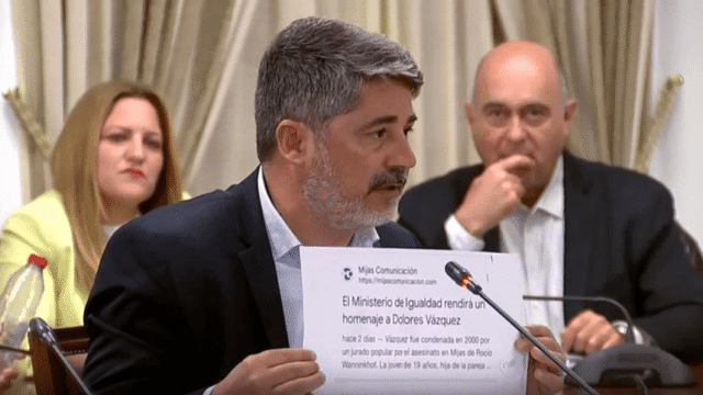 El gobierno de PP y Vox de Mijas manda retirar de los medios locales la noticia del homenaje del ministerio de Igualdad a Dolores Vázquez