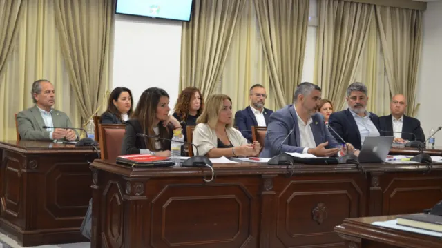 Lamentan que el gobierno de Mata apruebe de manera definitiva la subida del 20% del recibo del agua