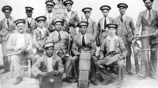 Marbella potencia la contratación de bandas privadas mientras relega a la histórica Banda Municipal nacida en 1870