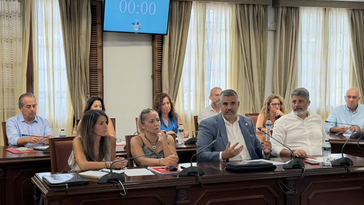 Josele González señala que el equipo tripartito de Ana Mata es “incapaz” de gobernar Mijas