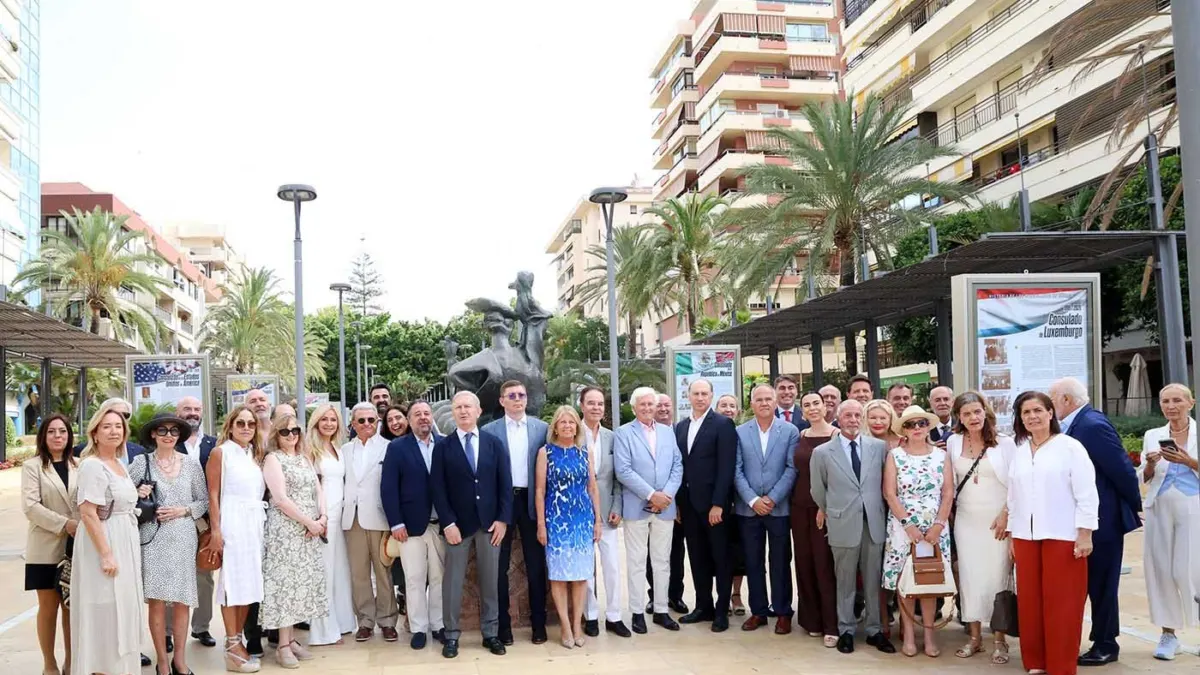 Marbella se suma a la conmemoración de los cuatro siglos de historia del Cuerpo Consular en Málaga con una exposición en la Avenida del Mar