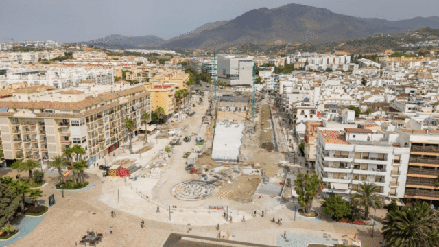 Polémica en Estepona por el destino de un millón de euros para los escombros del Bulevar