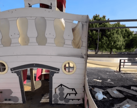 OSP denuncia la «limpieza a medias» y el abandono de las infraestructuras en San Pedro Alcántara
